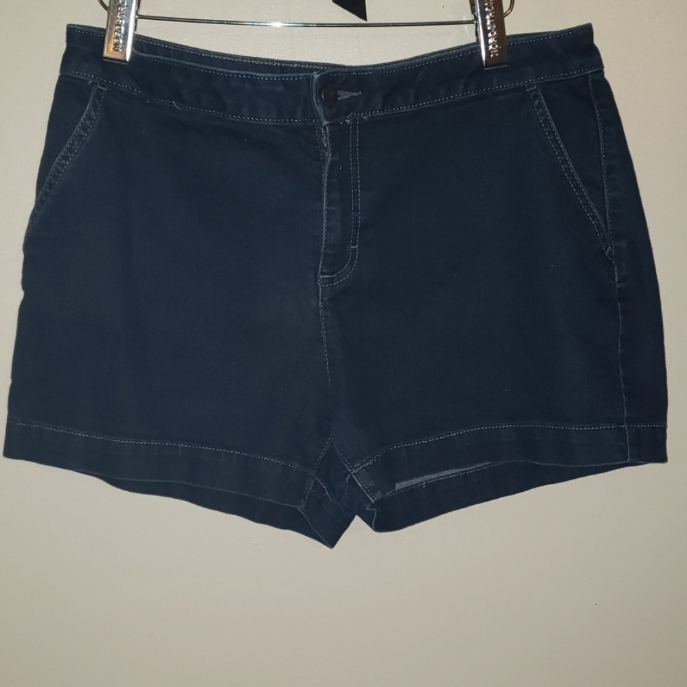 Jennifer Lopez Jean Shorts